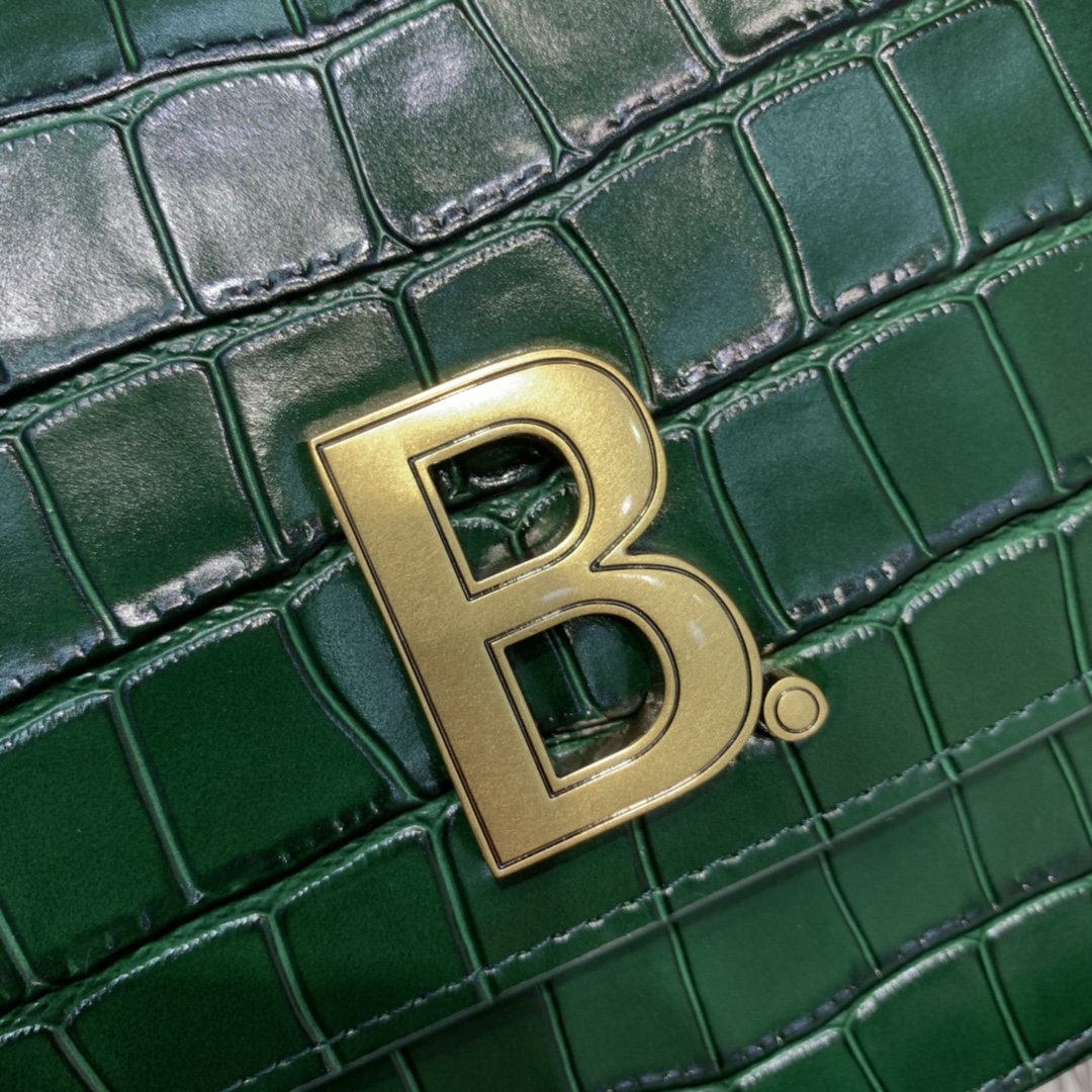 Balenciaga Small Woc Crocodile Embossed Shoulder Bag Green